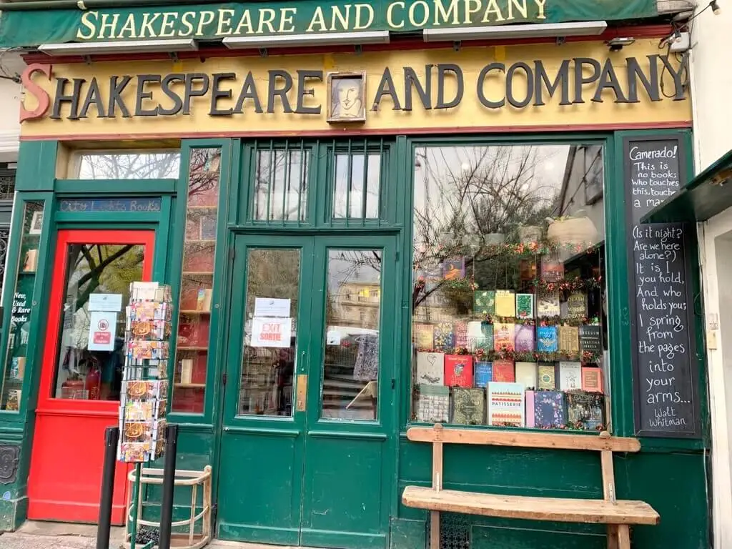 Librería Shakespeare and Company
