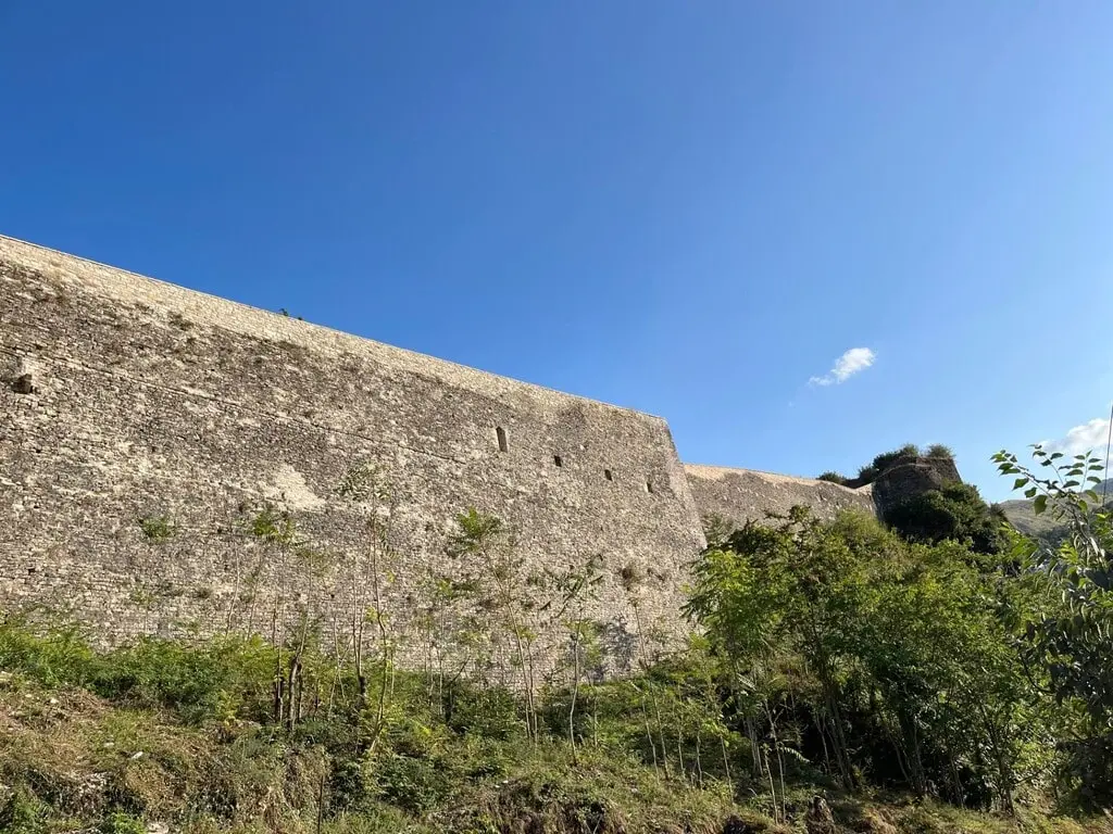 Murallas del Castillo de Gjirokastra