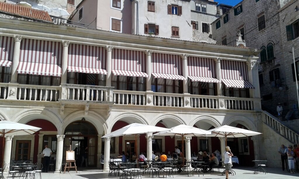 Plaza de la República, Sibenik