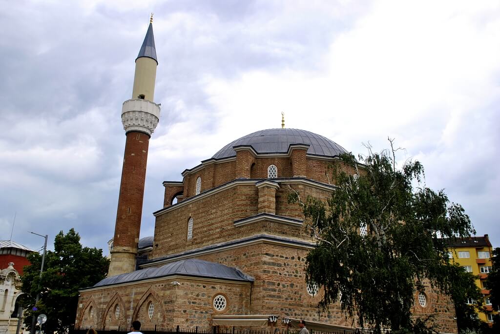 qué ver en Bulgaria Mezquita Banya Bashi, Sofia