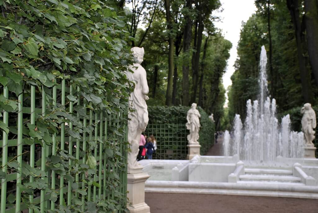 jardín de verano de San Petersburgo