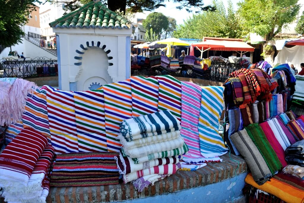 Artesanía en la Plaza Outa El-Hamman