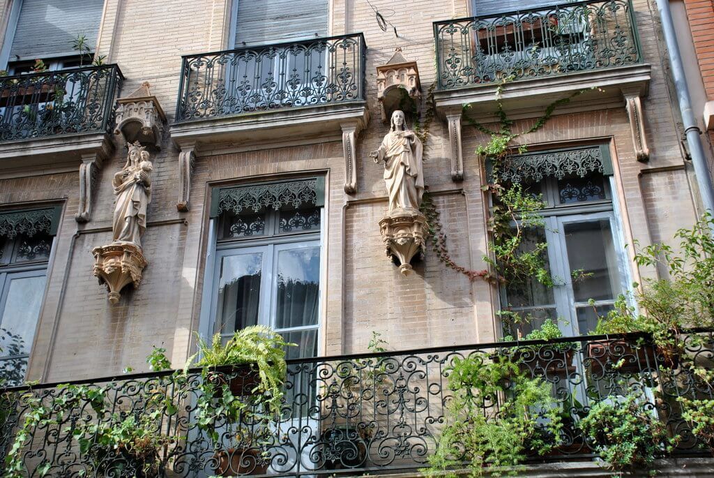 Edificios preciosos del Vieux Quartier de Toulouse