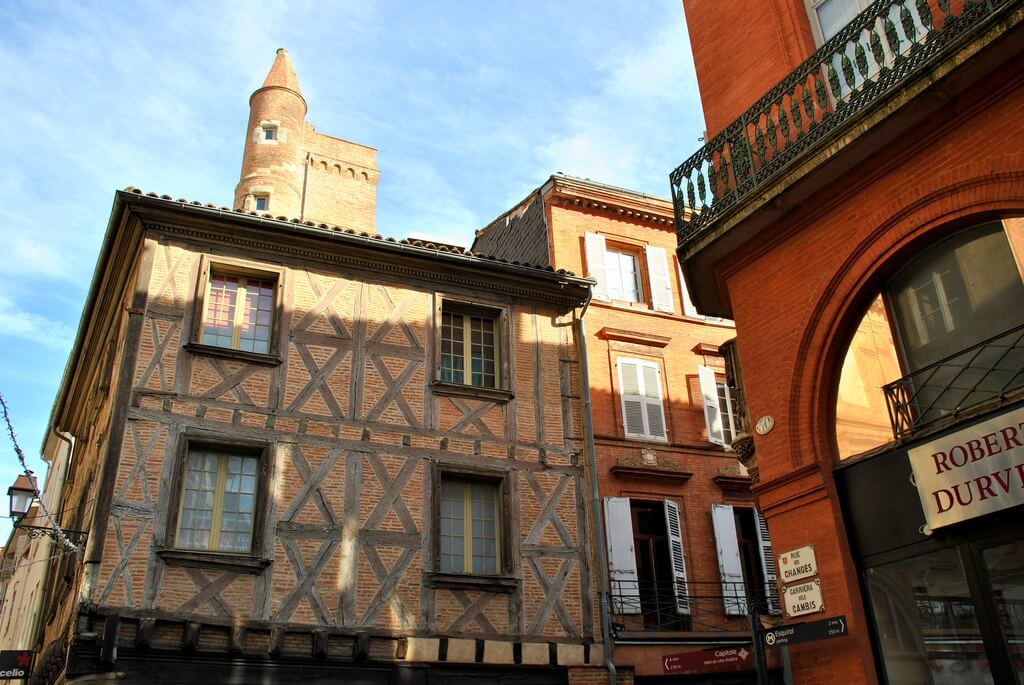 Palacete en "Rue des Changes", Vieux Quartier