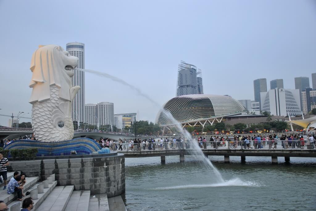 Estatura del merlión, Singapur