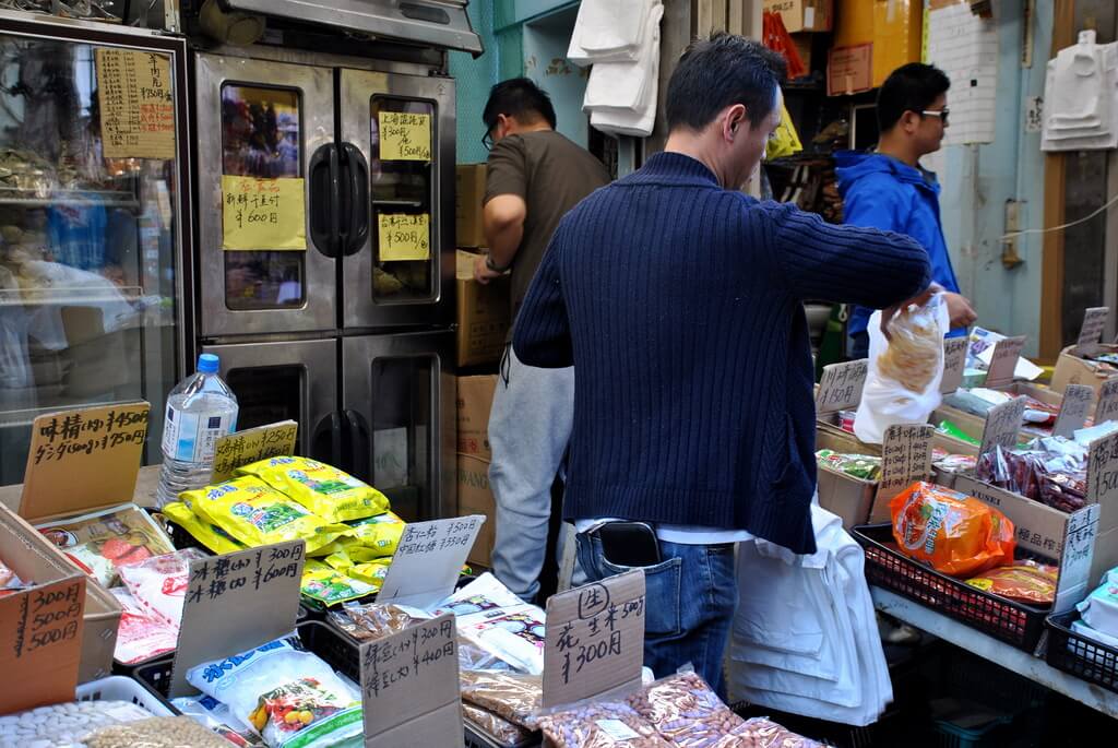 Puesto de venta de pescado en Ameyoko Market