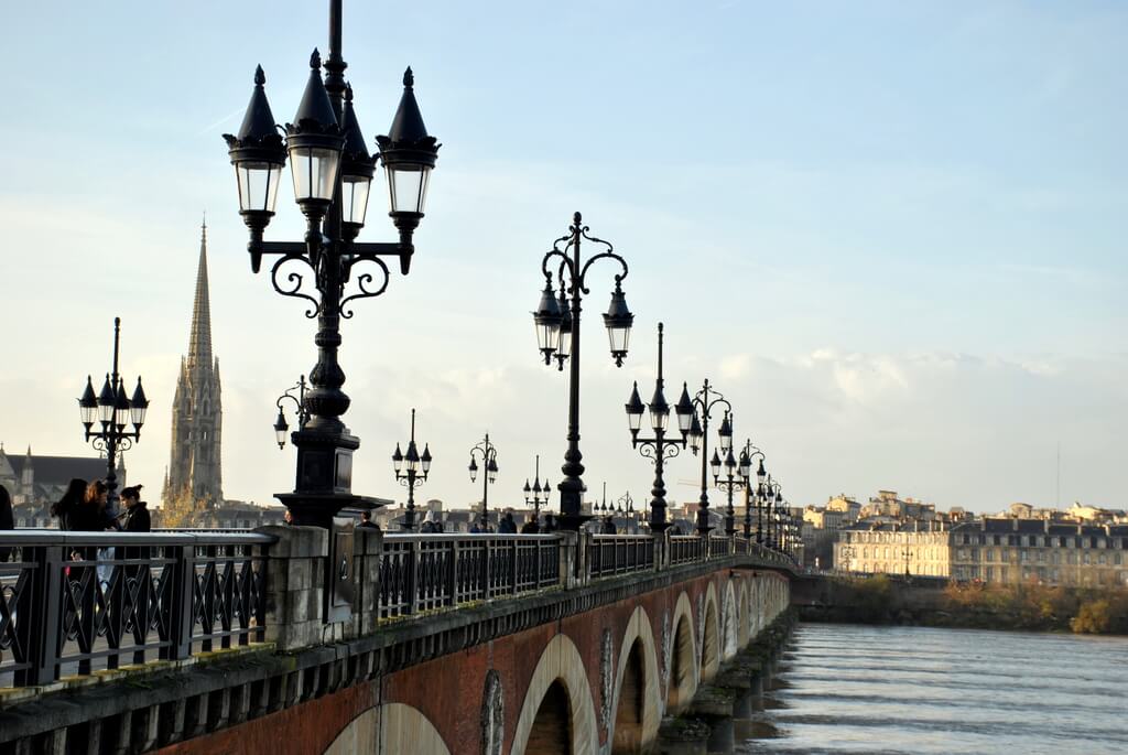 Puente de piedra, Burdeos