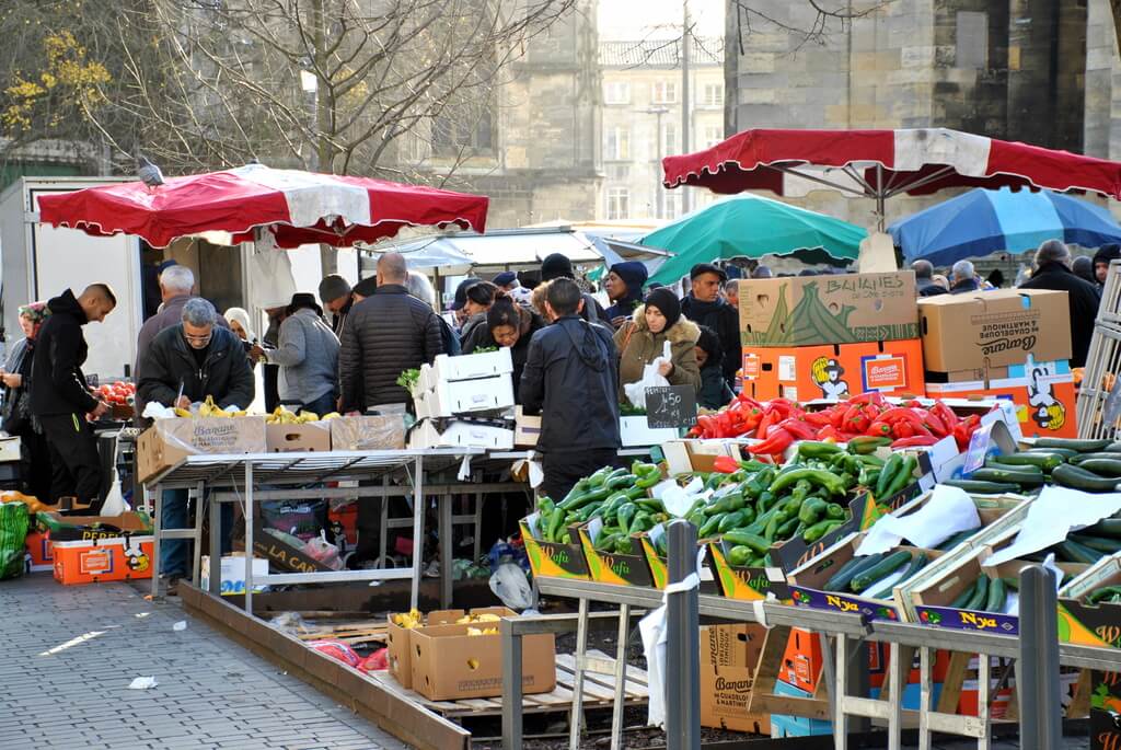 Mercado de pulgas de Saint Michel