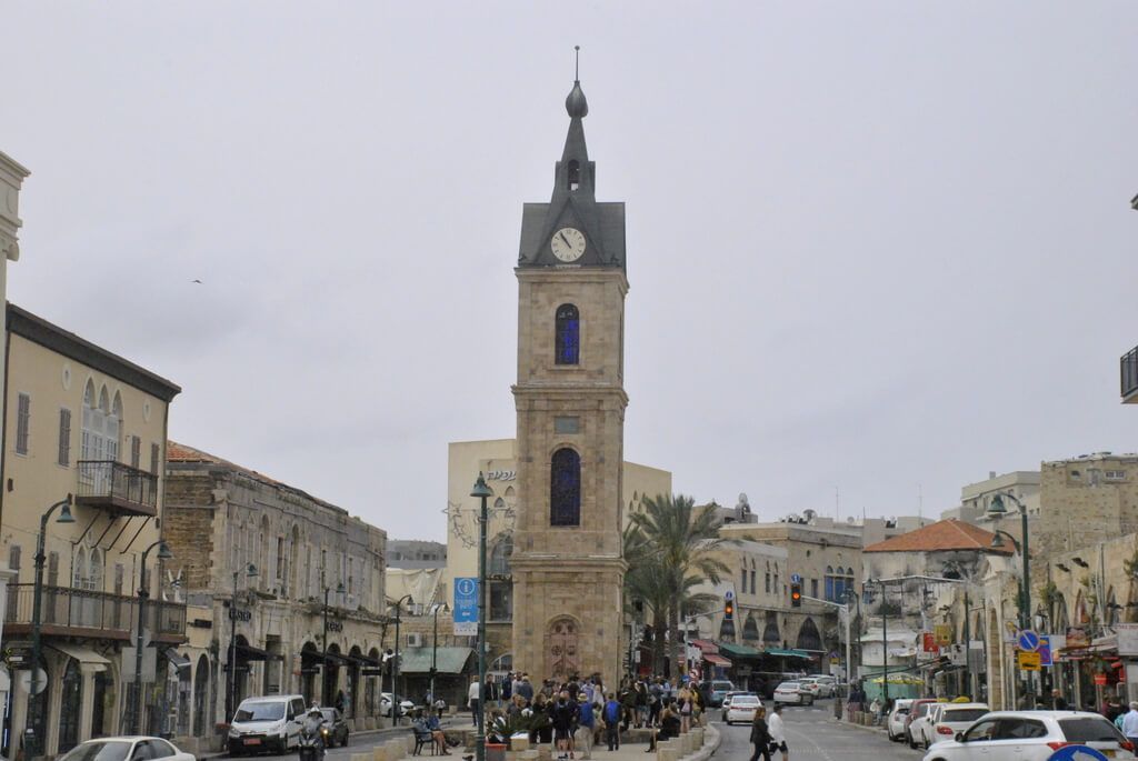 Rehov Ruslau, Torre del Reloj en el antiguo puerto de Jaffa