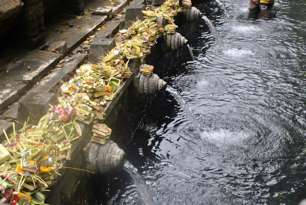 templo tirta empul