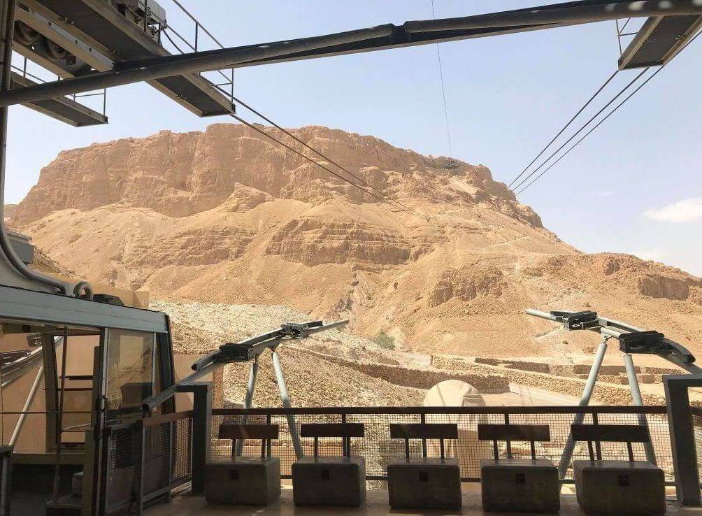 Cabina del funicular a los pies de las ruinas de Masada