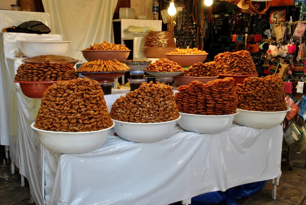 Puesto de dulces. Medina de Fez