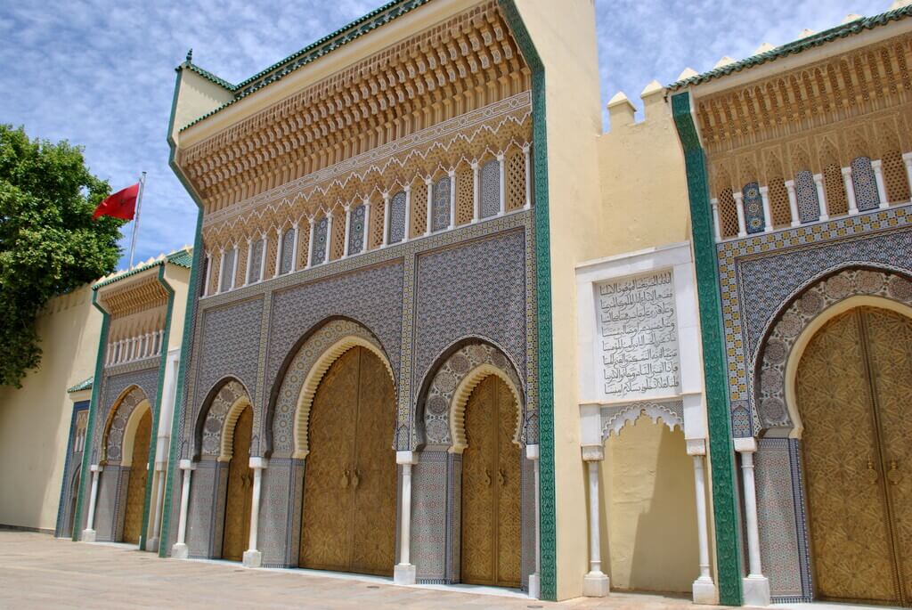 Las bonitas puertas del Palacio Real de Fez