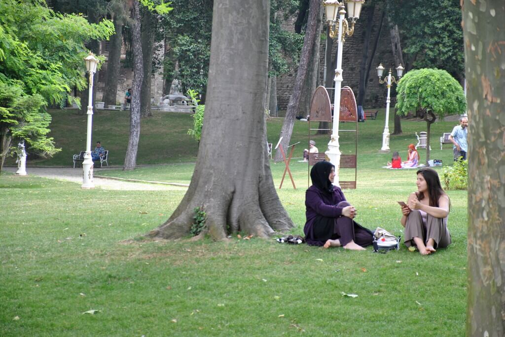 Descansando en el parque Gülhane