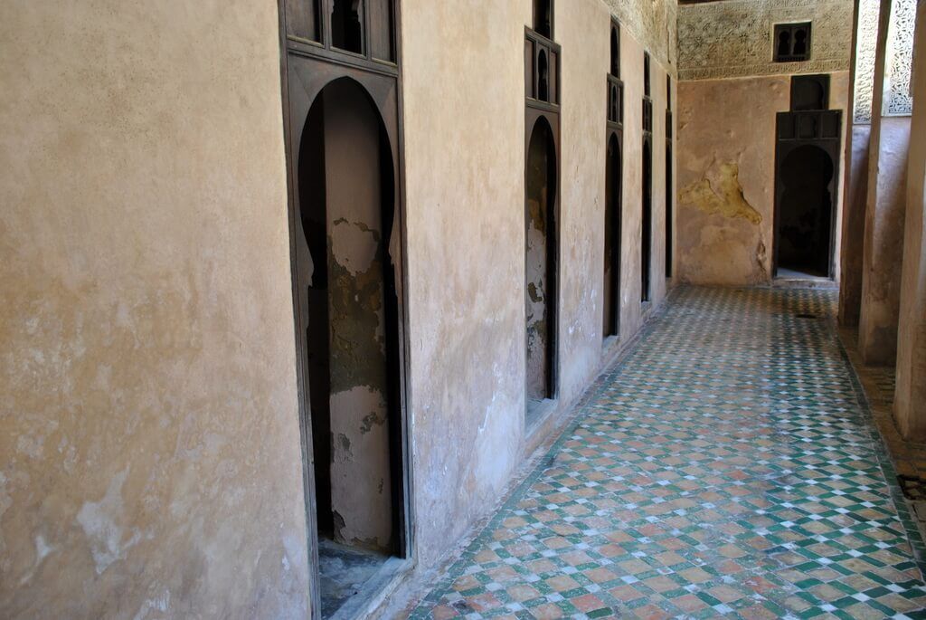 Habitaciones de los pisos superiores de la Madrasa