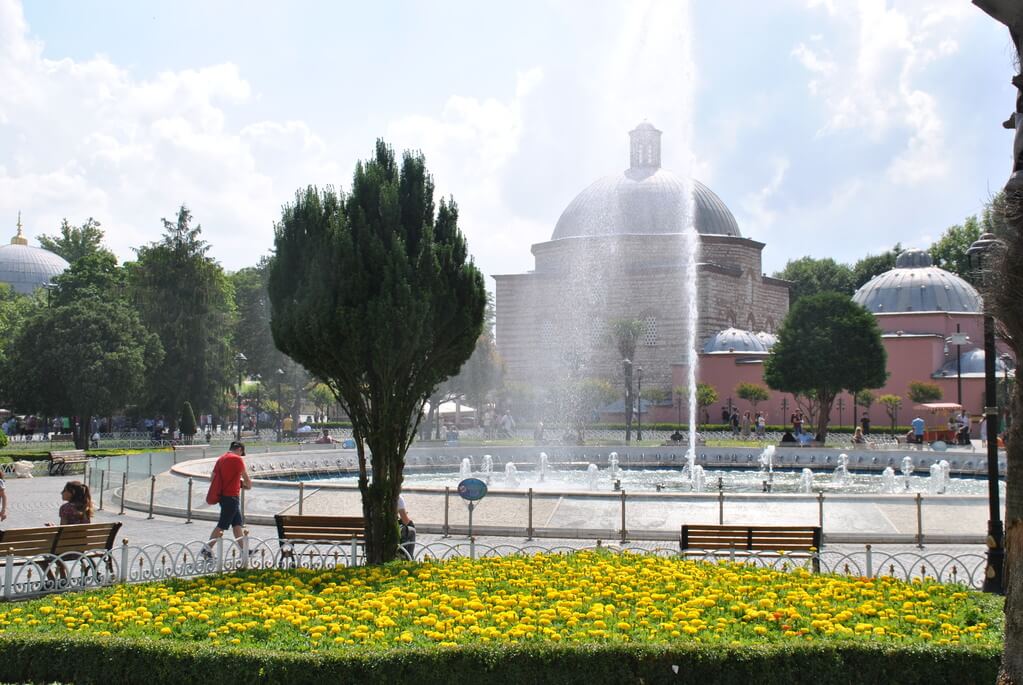 Plaza Sultanahmet