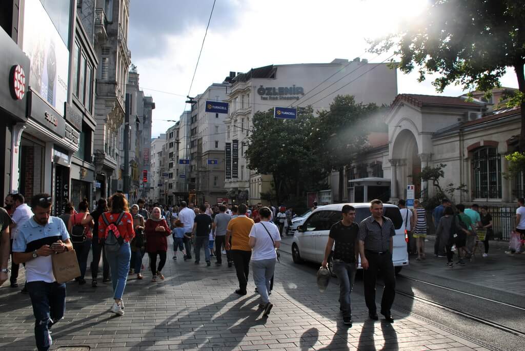 Comienzo de la Avda Istiklal