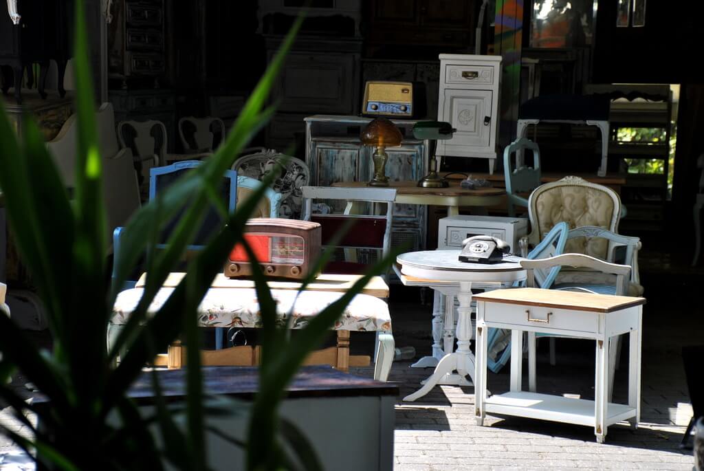 Mercadillo de antigüedades