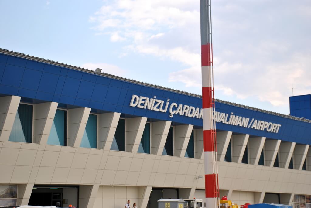 Aeropuerto de Denizli