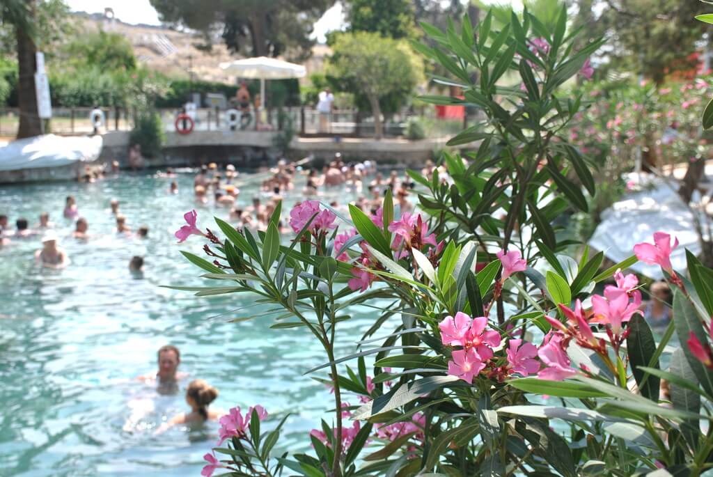 Interior piscina