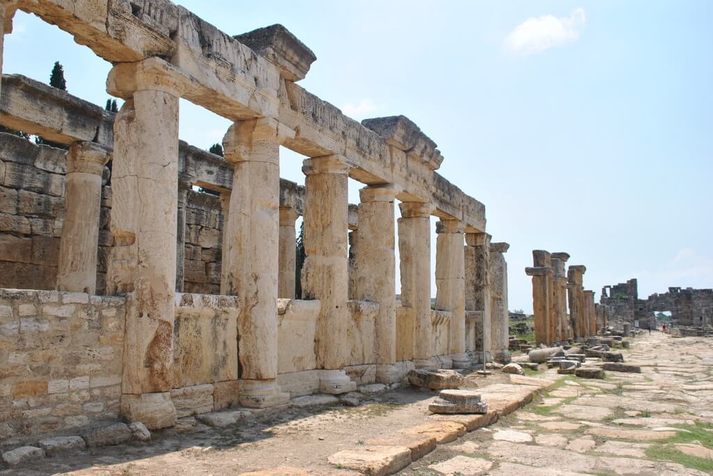 Via Plateia, Hierápolis