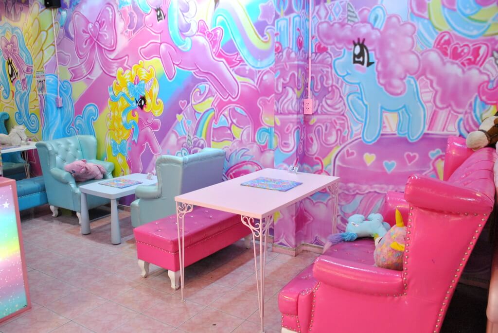 Interior Unicorn Café