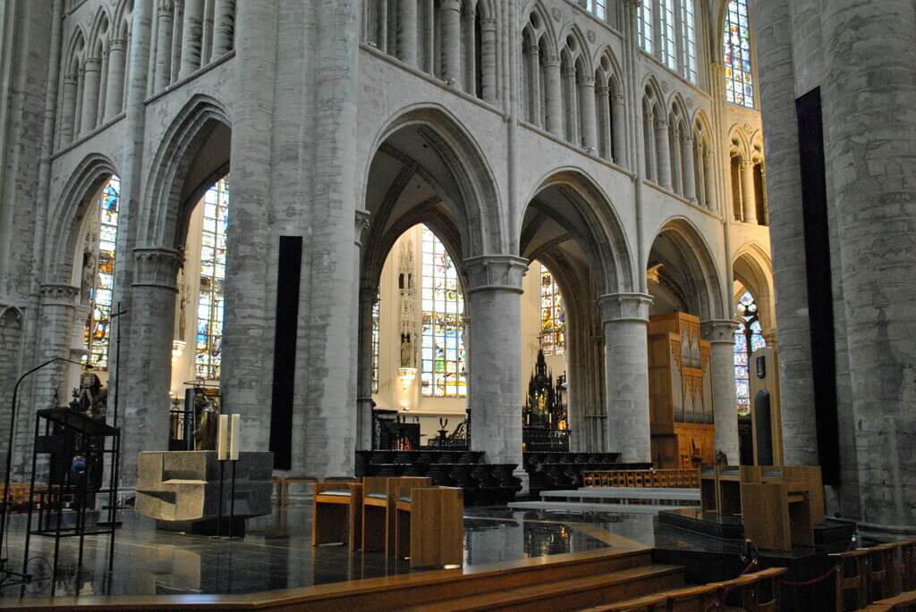 Interior catedral de Bruselas