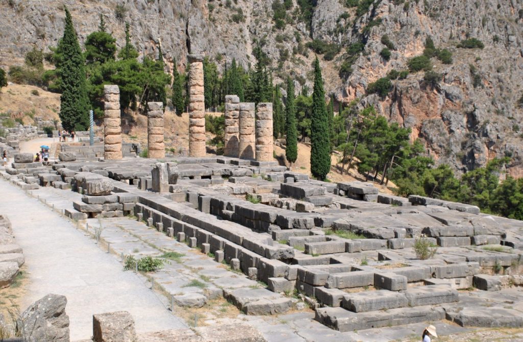 Panorámica del Templo de Apolo desde el teatro