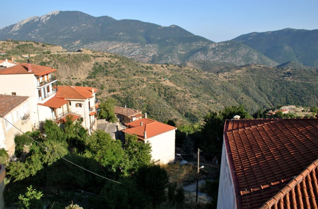 El Monte Parnaso desde el restaurante