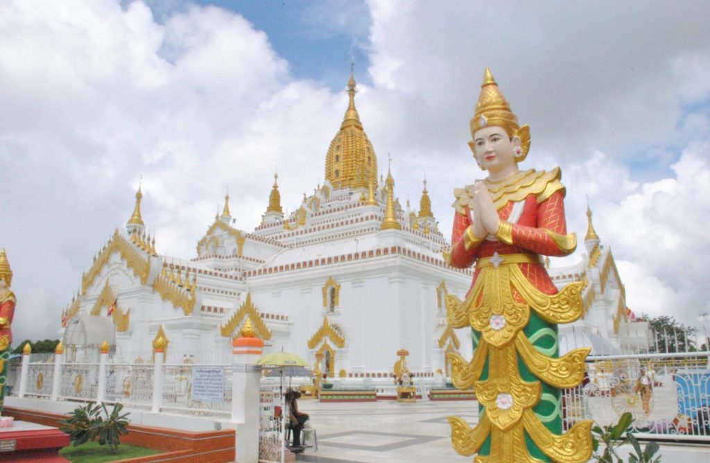 Panorámica general de la Sulamani Pagoda de Taunggyi