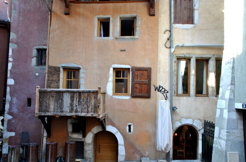 Plaza Santa Clara qué ver en Annecy