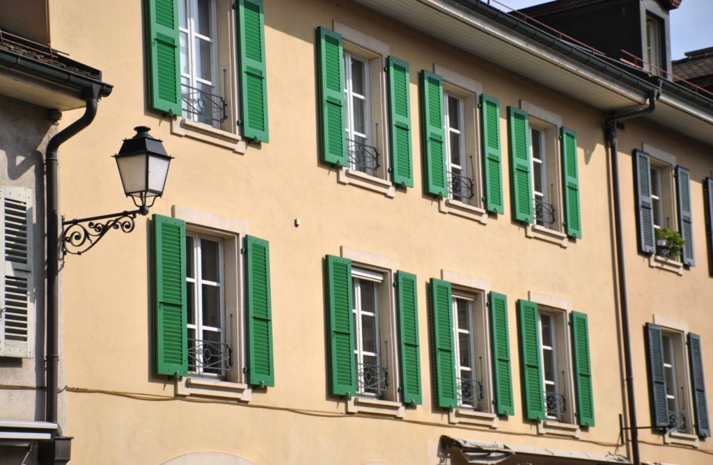 Todas las casas son así en Le Carouge