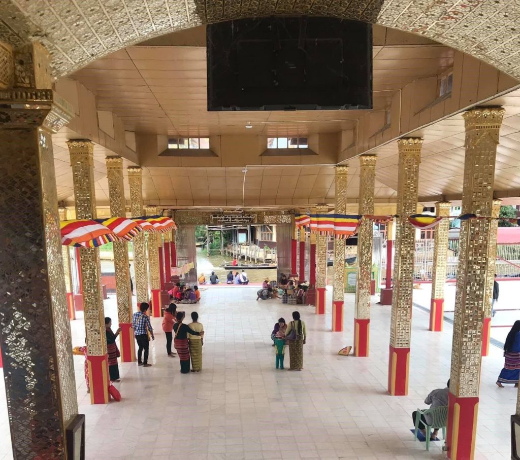 Patio inferior de la pagoda