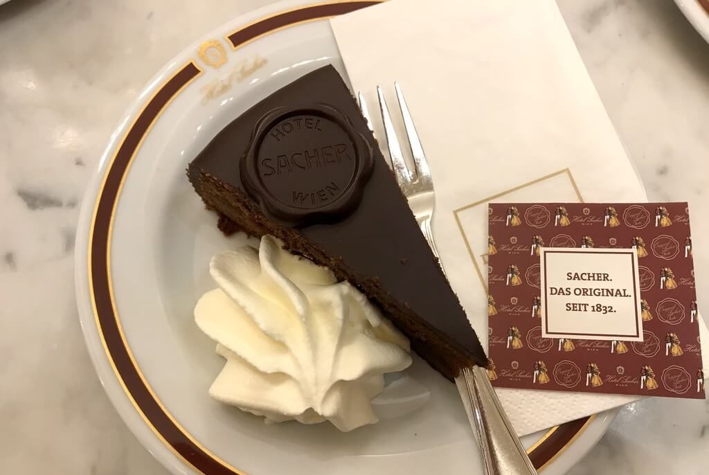 dónde comer la mejor tarta Sacher