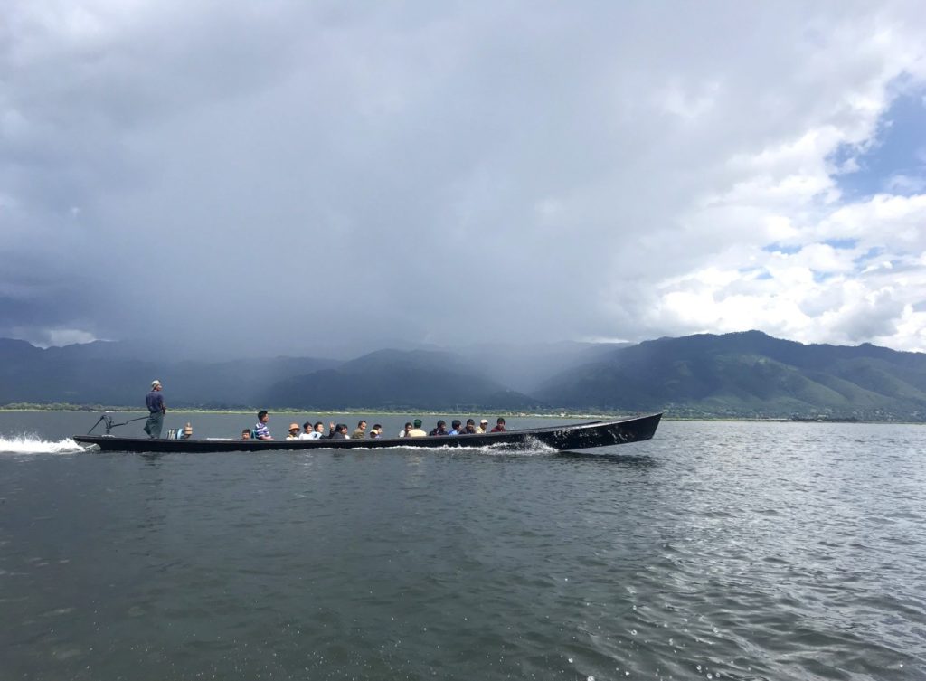 Navegando por el Lago Inle qué ver en el Lago Inle