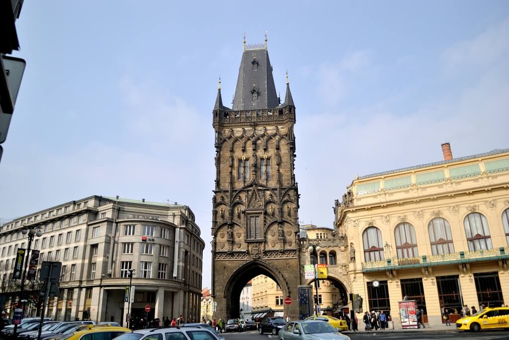 Torre de la Pólvora, Praga