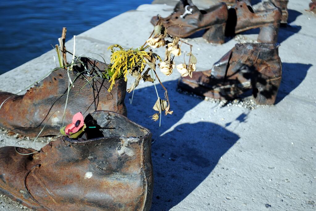 Monumento a los zapatos