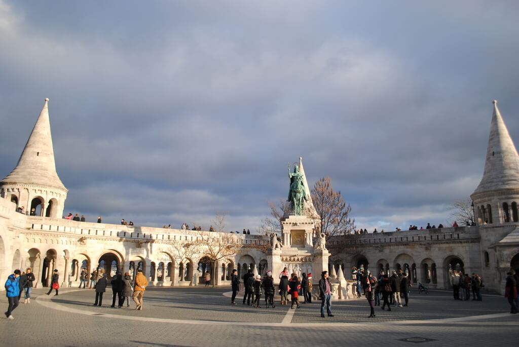 Panorámica general del Bastión de los Pescadores 10 lugares que ver en Budapest