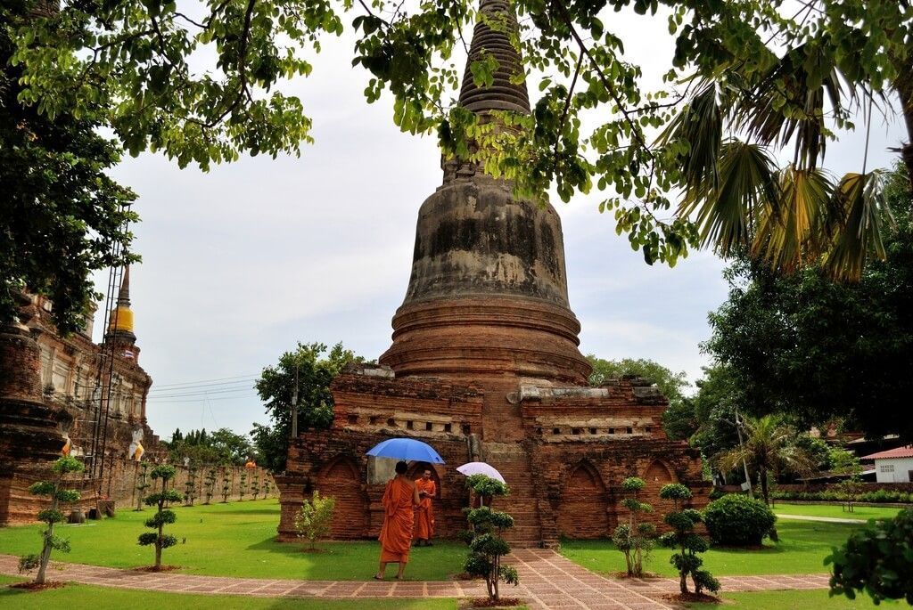 Wat Yai Chai Mongkhon