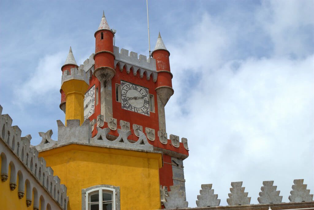 Una de las torres del Palacio da Pena