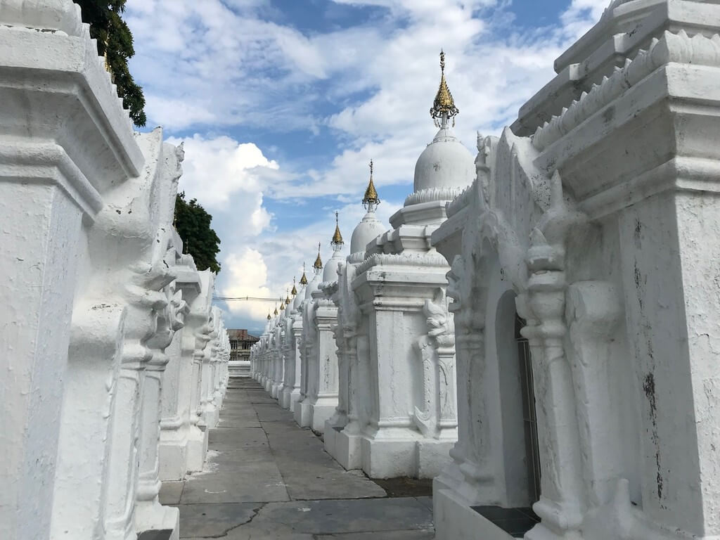 Kuthodaw Pagoda