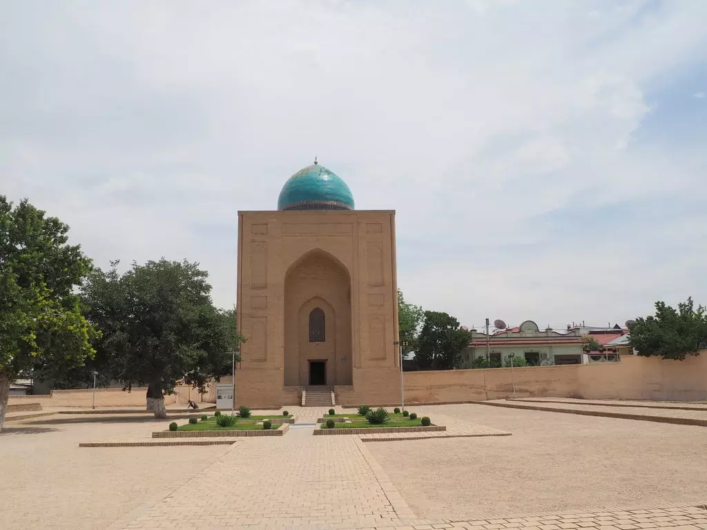 Mausoleo de Bibikhanum