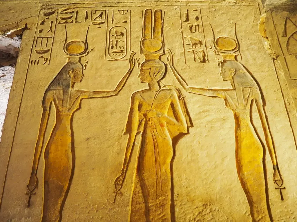 Interior Templo de Nefertari