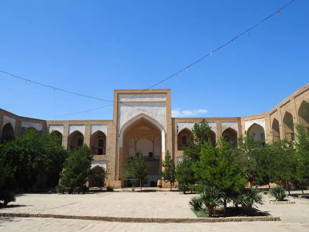 Patio interior de la Madraza Kukeldash