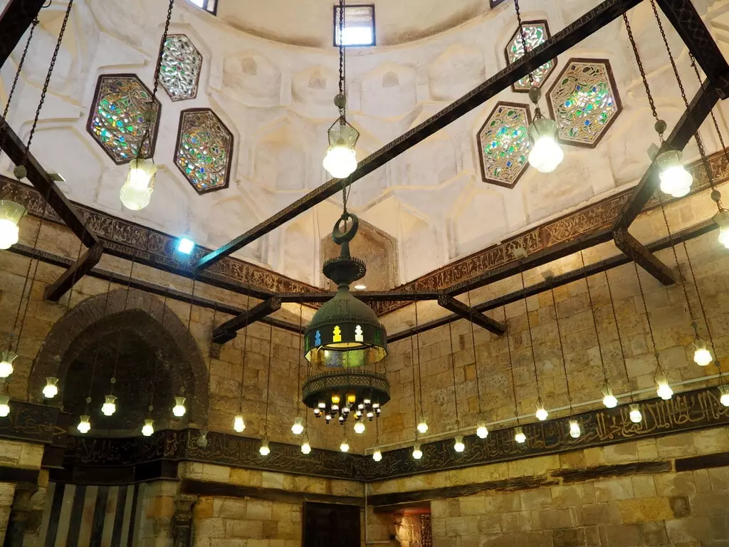 Interior Mausoleo de As Salih Ayyub