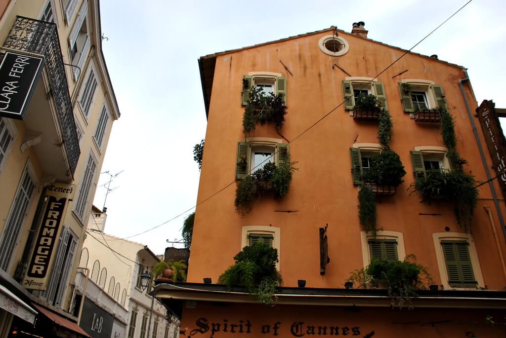 Edificio en Rue Meynadier