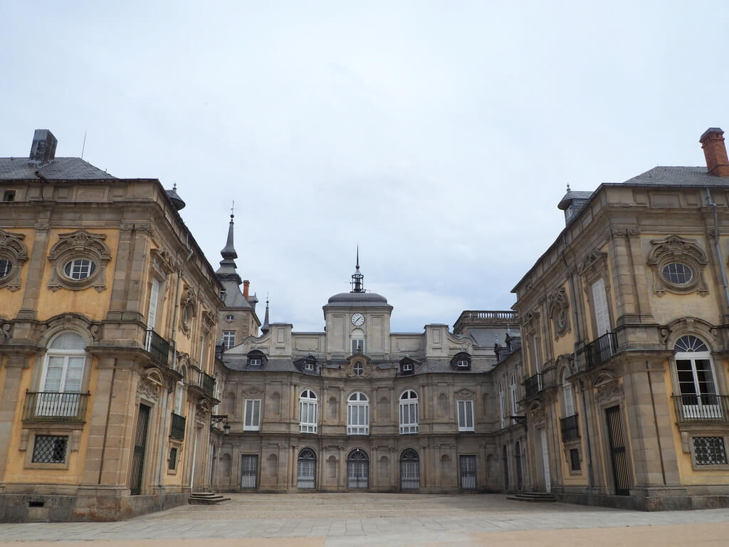 Patio de la Herradura