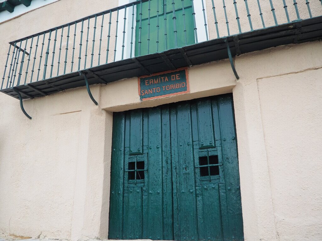 Ermita de Santo Toribio, desde donde tiene lugar la pedrea