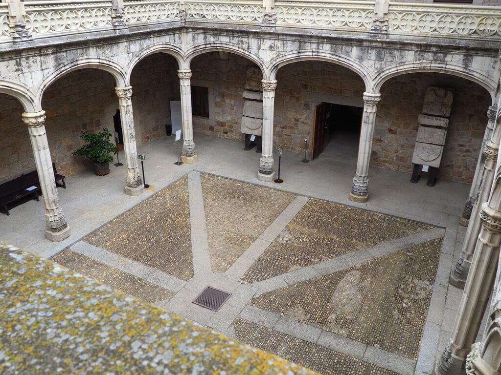 Patio de Armas desde la segunda planta