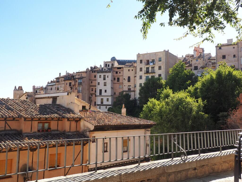 Los Rascacielos de Cuenca desde el Mirador de Ronda